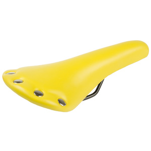 Ventura Rivets Saddle in Yellow
